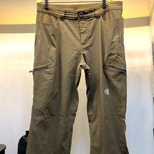 Women's Guide Pro Pants Eddie Bauer size 10 stretch material 2side zip pockets